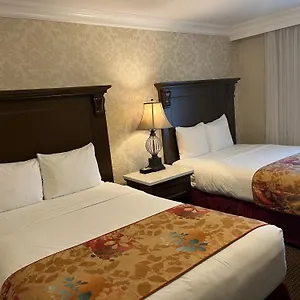 arbutus-inn.richmond-hotels.com/